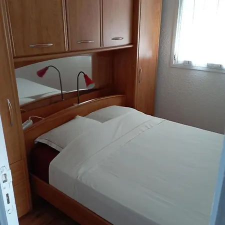 6/7 Pers Sur Le Port A 10mn A Pieds De La Apartment *