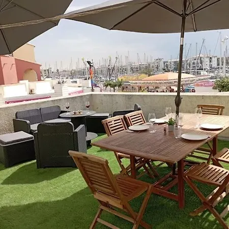 6/7 Pers Sur Le Port A 10mn A Pieds De La Apartment *