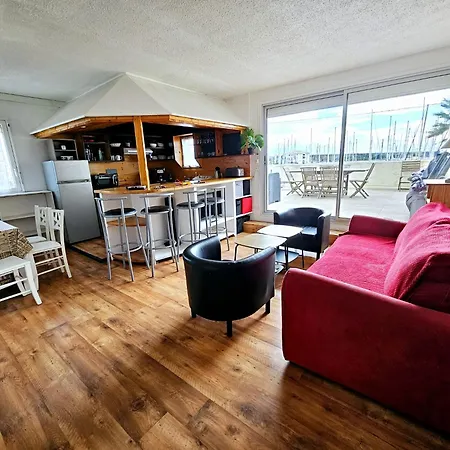 Apartment 6/7 Pers Sur Le Port A 10mn A Pieds De La